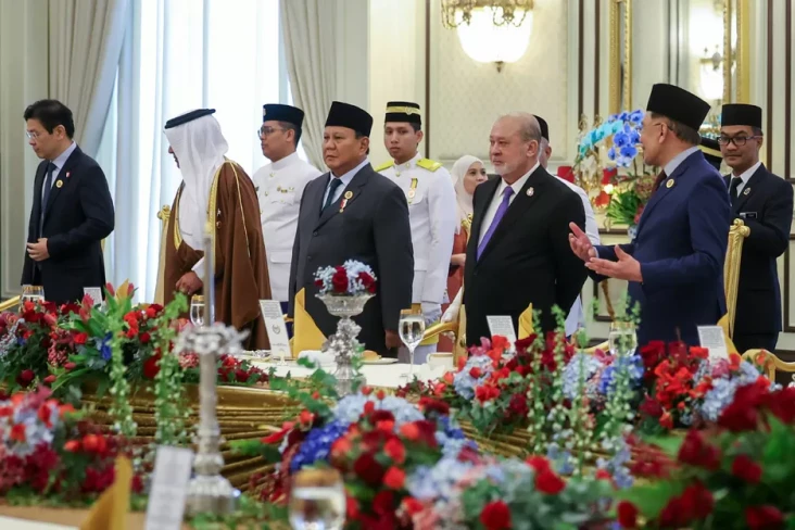 Momen Prabowo Hadiri...
