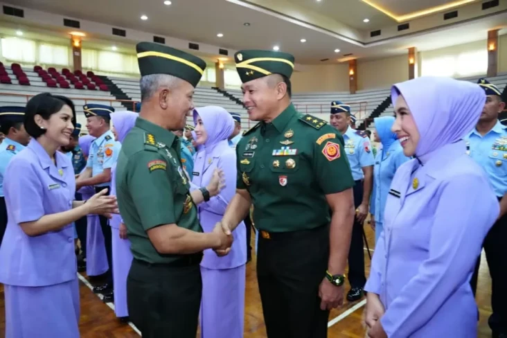 76 Perwira Tinggi TNI...