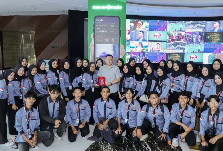 MNC Sekuritas Sambut...