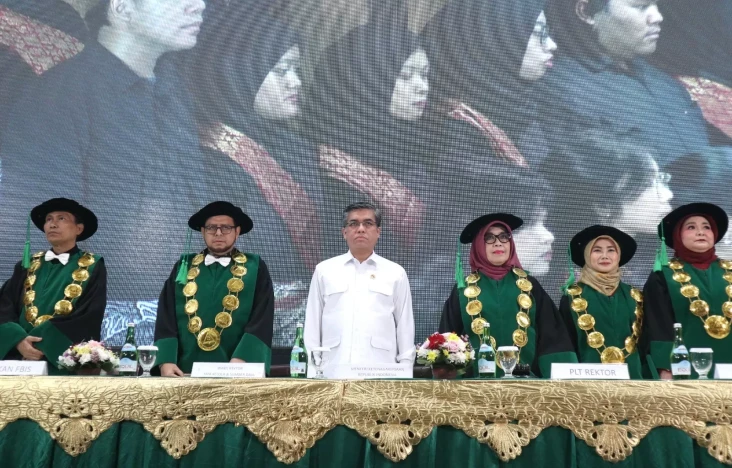 Menteri Yassierli Ajak...