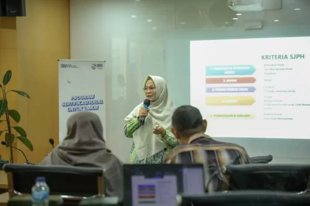 Perkuat Daya Saing UMKM,...