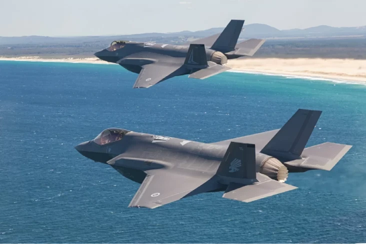 Jet Tempur Siluman F-35...
