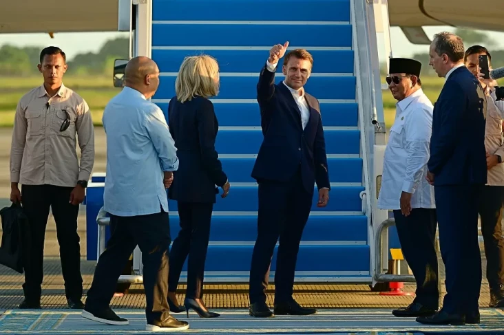 Macron Ancam Sanksi...