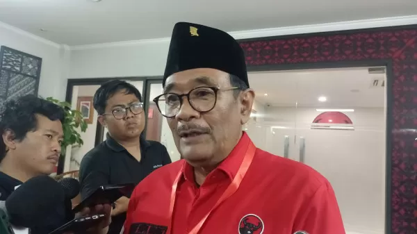 Di Hari Lahir Pancasila,...