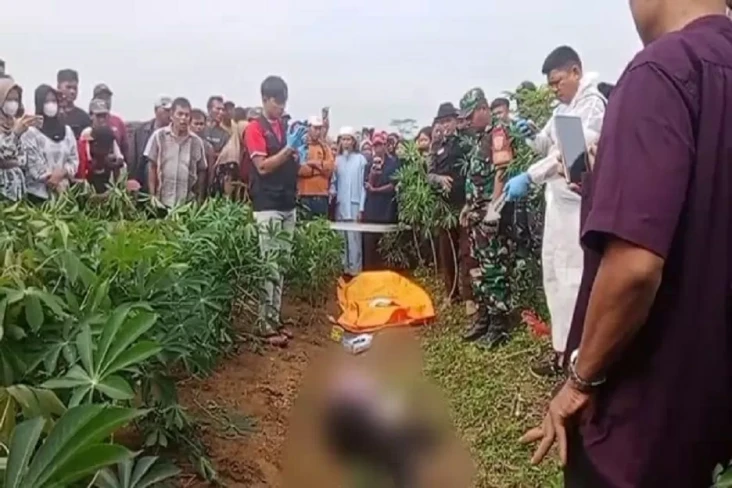 Wanita Hamil Ditemukan...