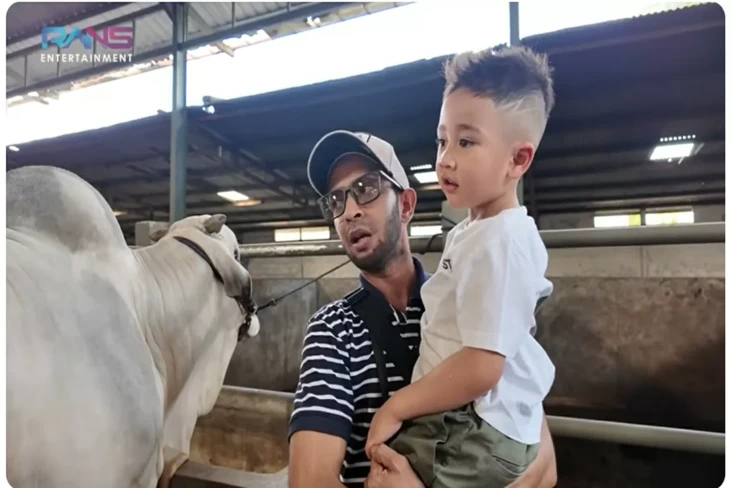 Kurban Unik Para Artis...