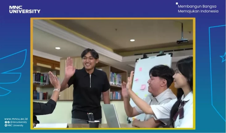 Kuliah Cepat, Karier...