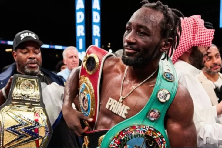 Terence Crawford Kalahkan...