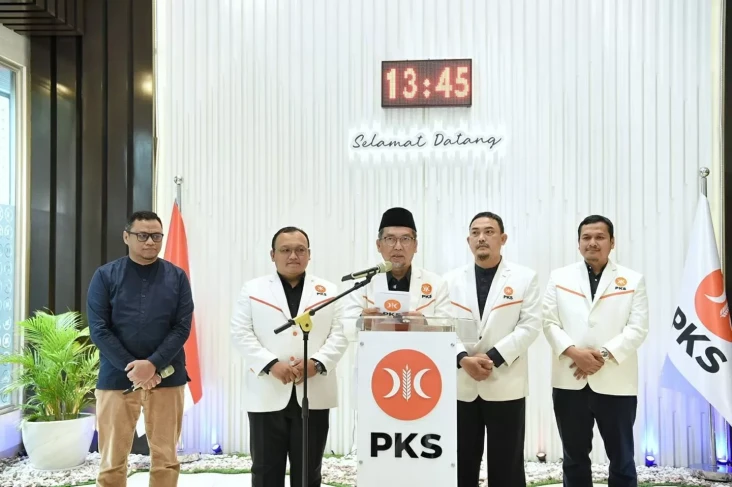 Pengurus Baru Terbentuk,...