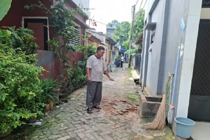 Warga Tangsel Resah,...