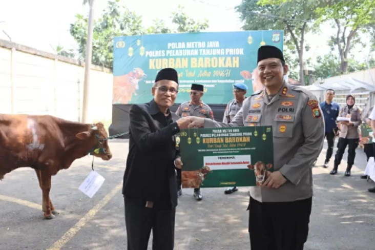 Berbagi Bersama, Kapolres...
