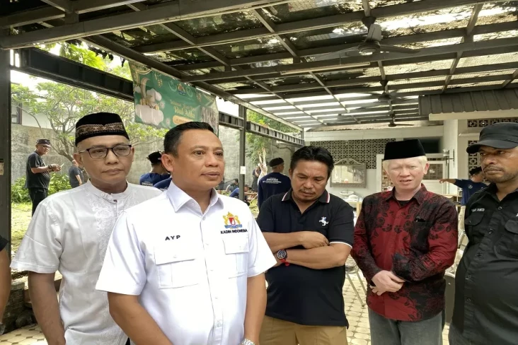 Peduli Terhadap Sesama,...