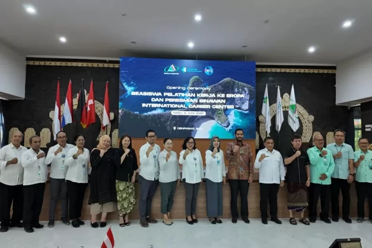 Poltekkes Kemenkes Denpasar-Binawan...