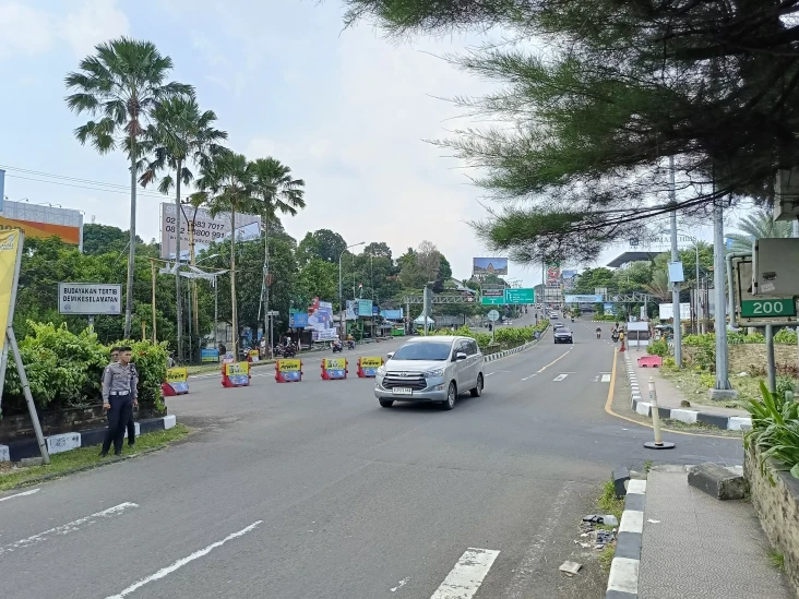 Long Weekend, Tol Jagorawi...