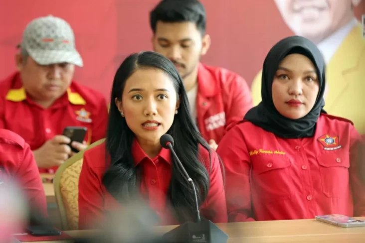 Bahlil Hentikan Sementara...