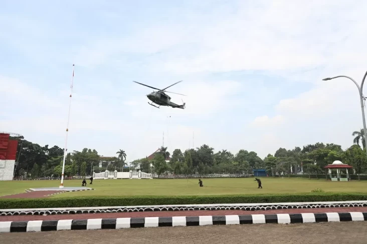TNI AD dan Tentara Amerika...