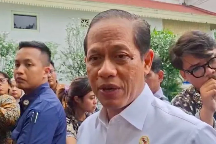 Presiden Prabowo Targetkan...