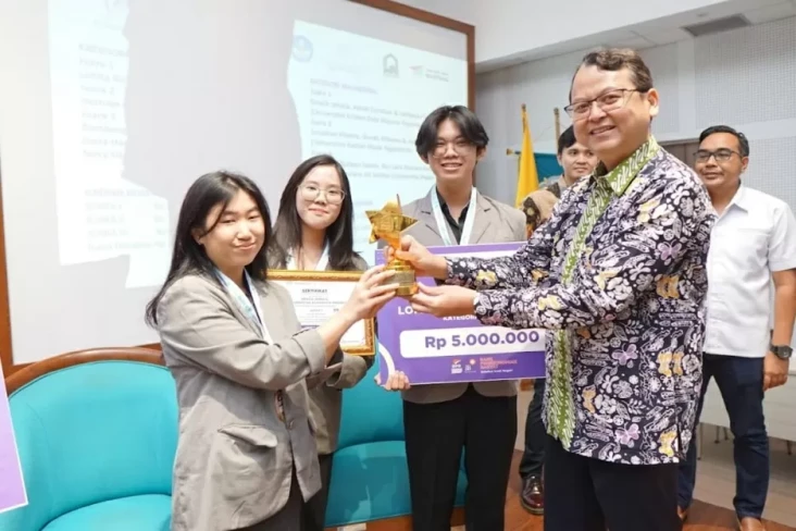 Perbarindo dan Sekolah...