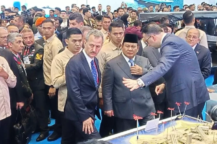 Prabowo: Pertahanan...