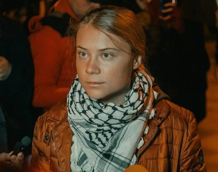 Profil Greta Thunberg,...