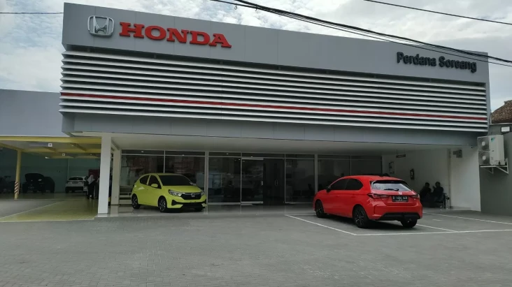 Honda Tancap Gas ke...