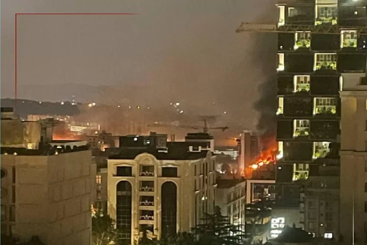 Giliran Israel Bombardir...