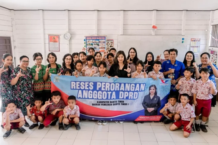 Kunjungi SD Negeri Barito...