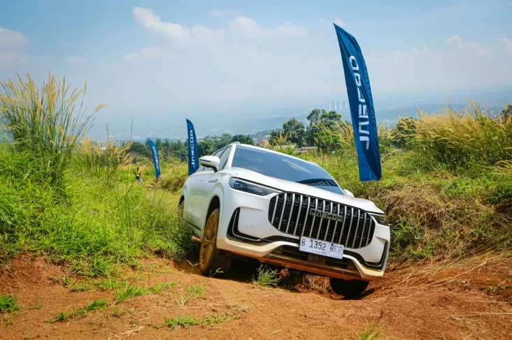 JAECOO J8 AWD Resmi...