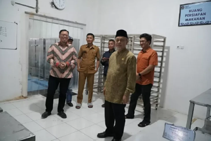 Tamsil Linrung Dorong...