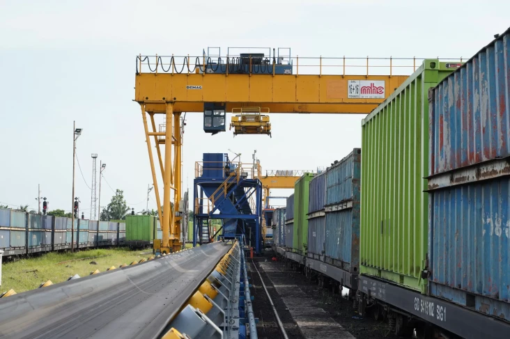 KAI Logistik Raih Peringkat...