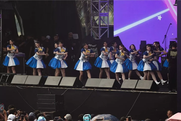 JKT48 Guncang Formula...