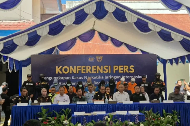 Bea Cukai Makassar Ungkap...