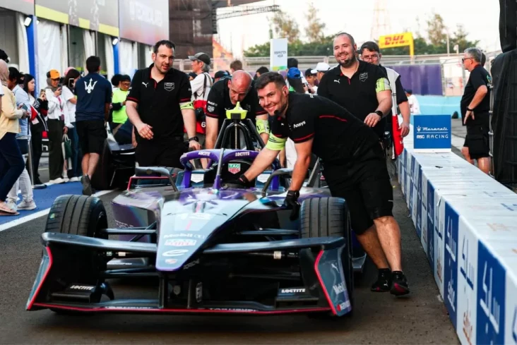 Jadwal Formula E Jakarta,...