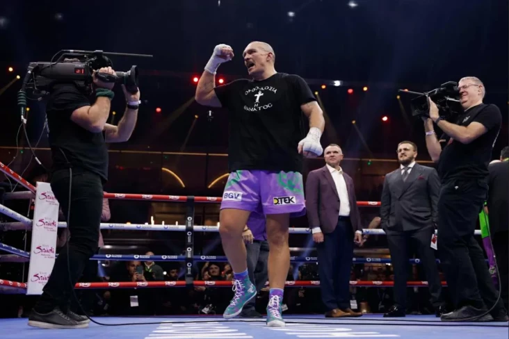 Oleksandr Usyk Isyaratkan...