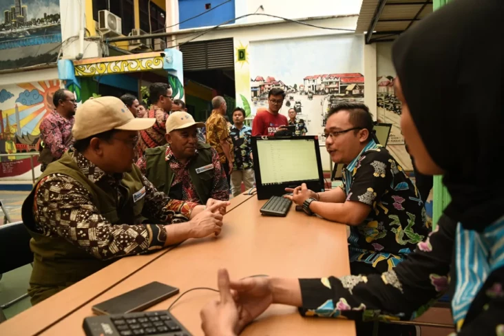 SPMB Surabaya 2025 Pakai...