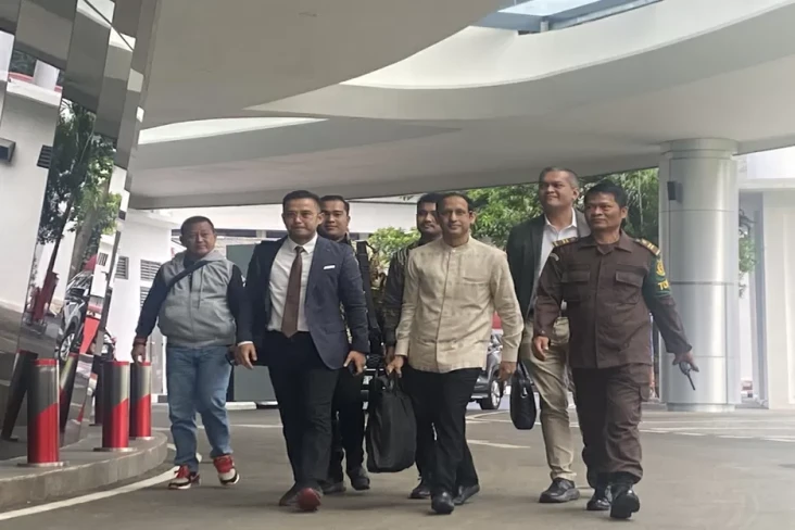 10 Jam Berlalu, Nadiem...