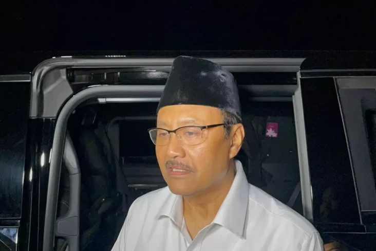 Gelar Ratas di Hambalang,...