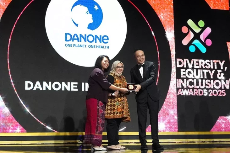 Danone Tunjukkan Komitmen...