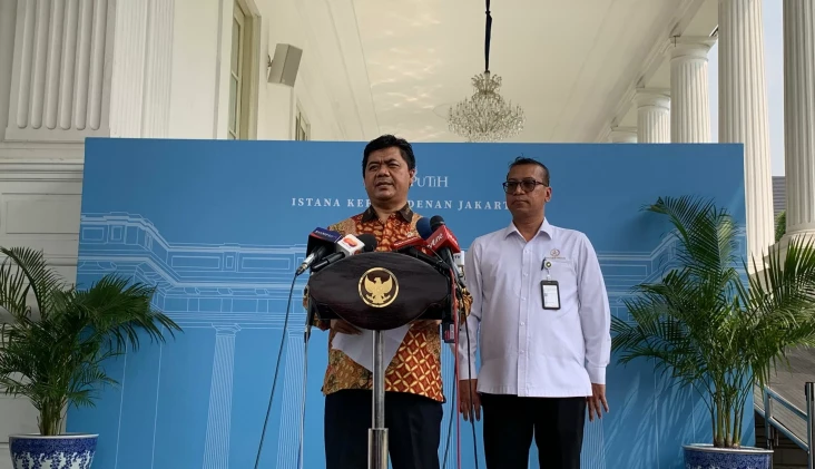 Istana tentang Posisi...