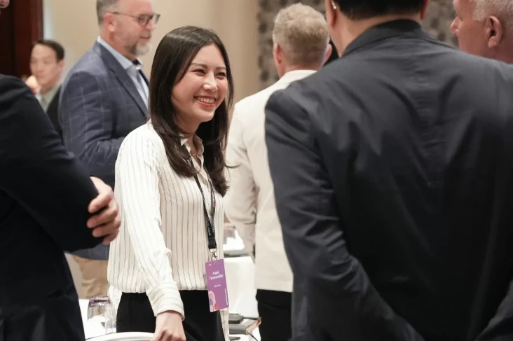 Angela Tanoesoedibjo...