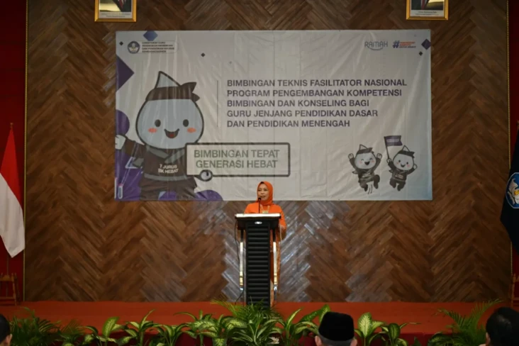 Kemendikdasmen Bekali...