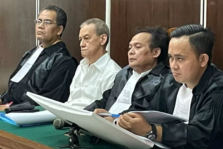 Begini Cara Fariz RM...