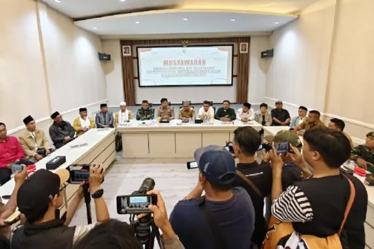 Sejumlah Tokoh Agama...