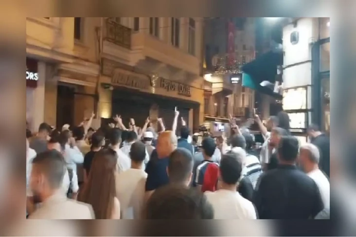 Turki Geger Gara-gara...