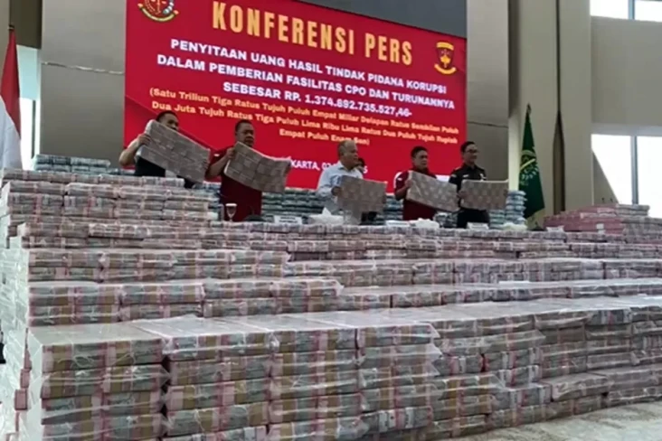 Penampakan Uang Sitaan...