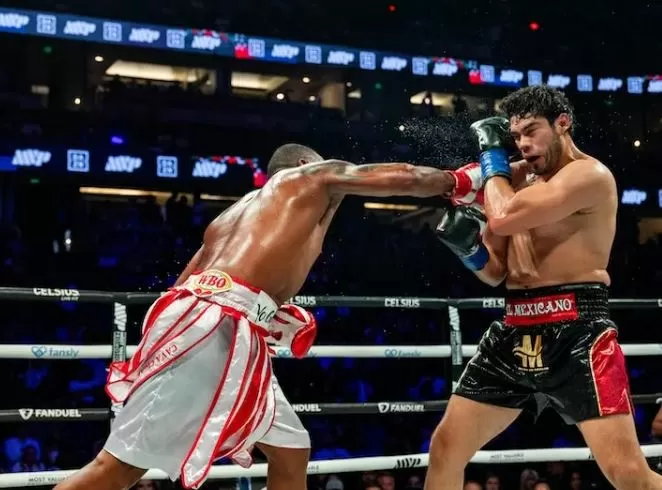 Gilberto Ramirez Pertahankan...