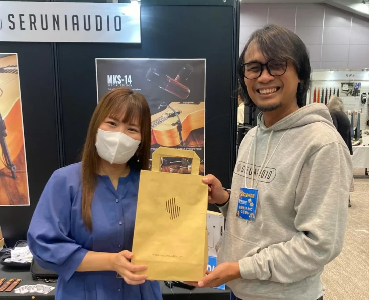 Seruniaudio Catatkan...