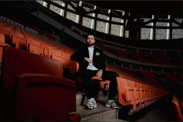 Jordi Amat Resmi Gabung...