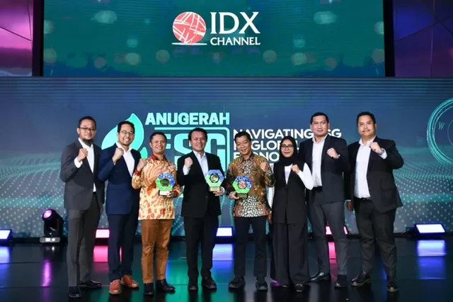 Raih Penghargaan ESG...