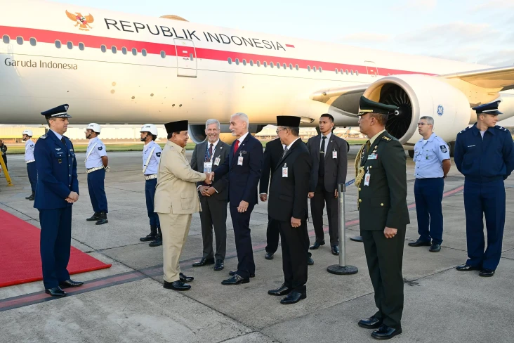 Hadiri KTT BRICS di...